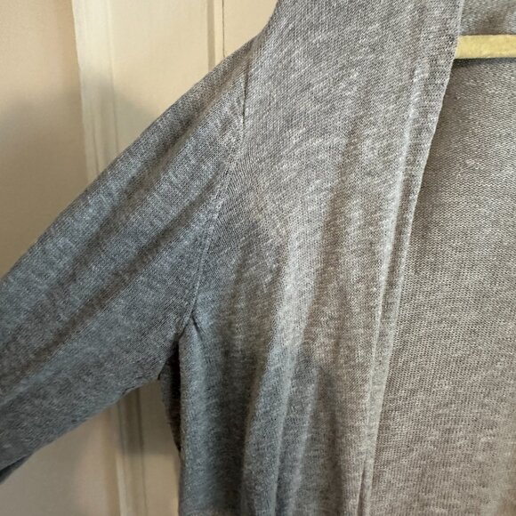 | OLD NAVY | Gray Open Front Cardigan - Picture 4 of 9